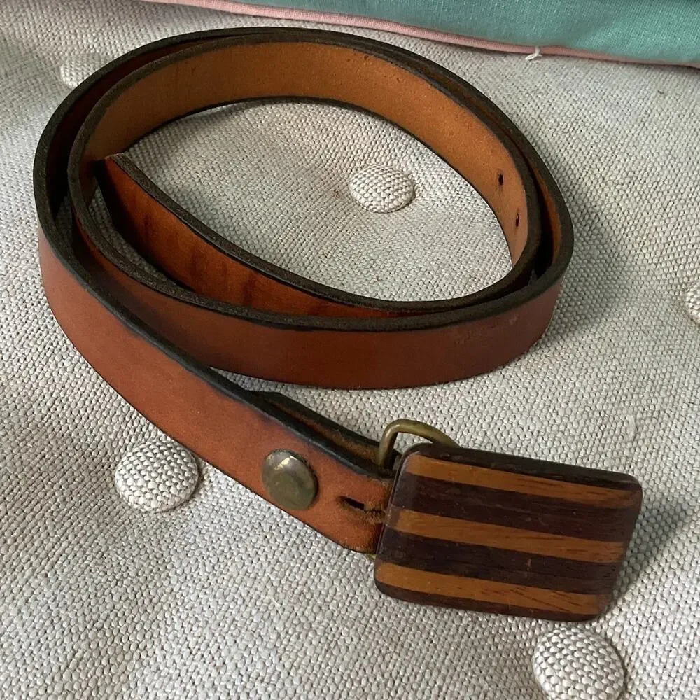 Vintage Mens Leather Belt with Wood Veneered Brass Buckle